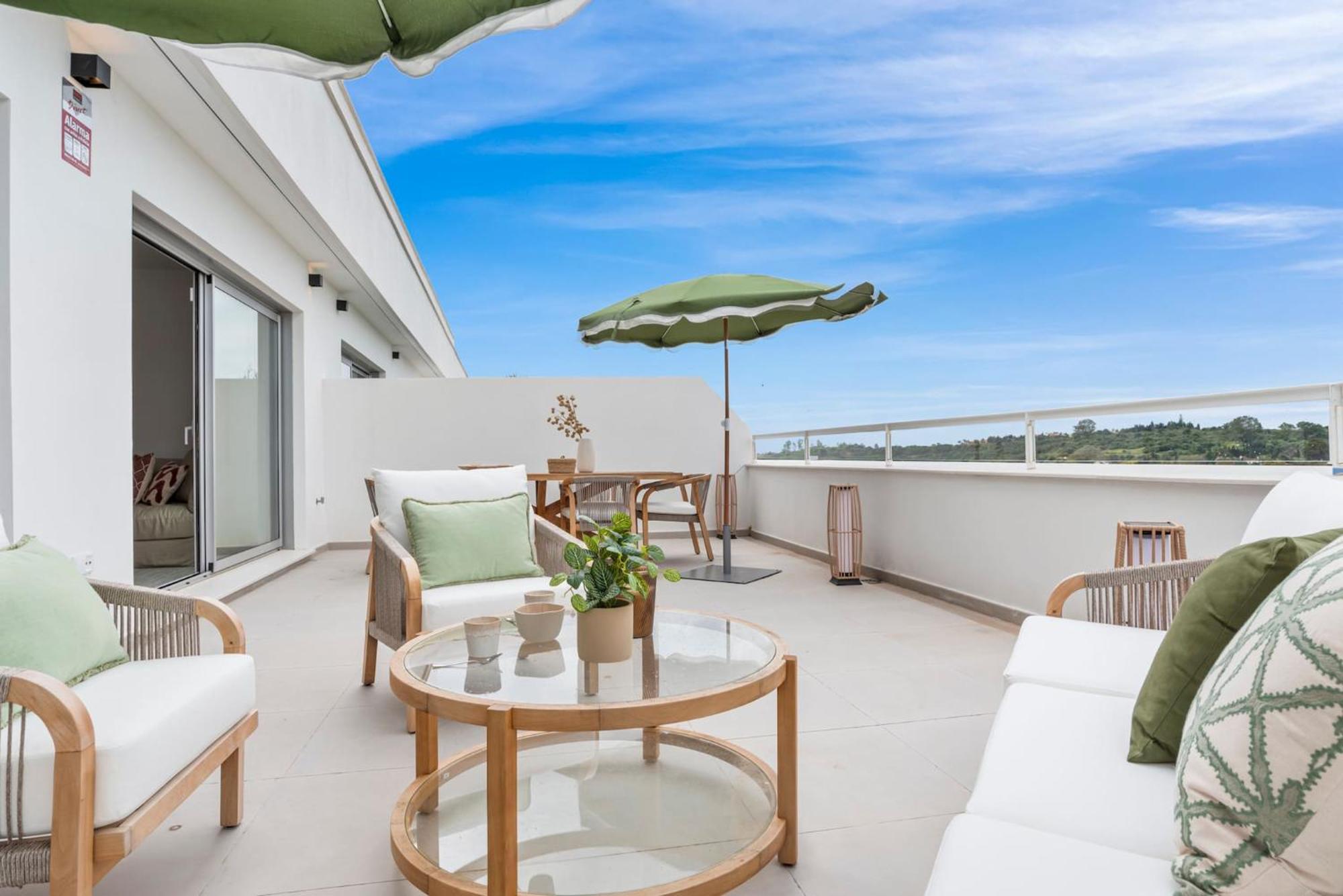 Апартаменты Casa Urban Gardens Эстепона Экстерьер фото